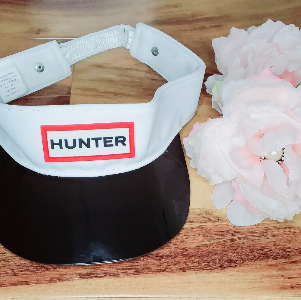 HUNTER Adjustable Visor